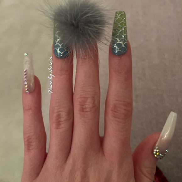 Press on nails - Picture 6 of 6